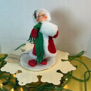 Annalee Mrs Claus with muff
